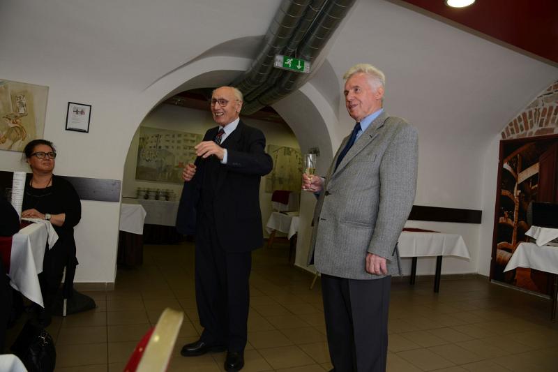 zrsen_120219_37.jpg